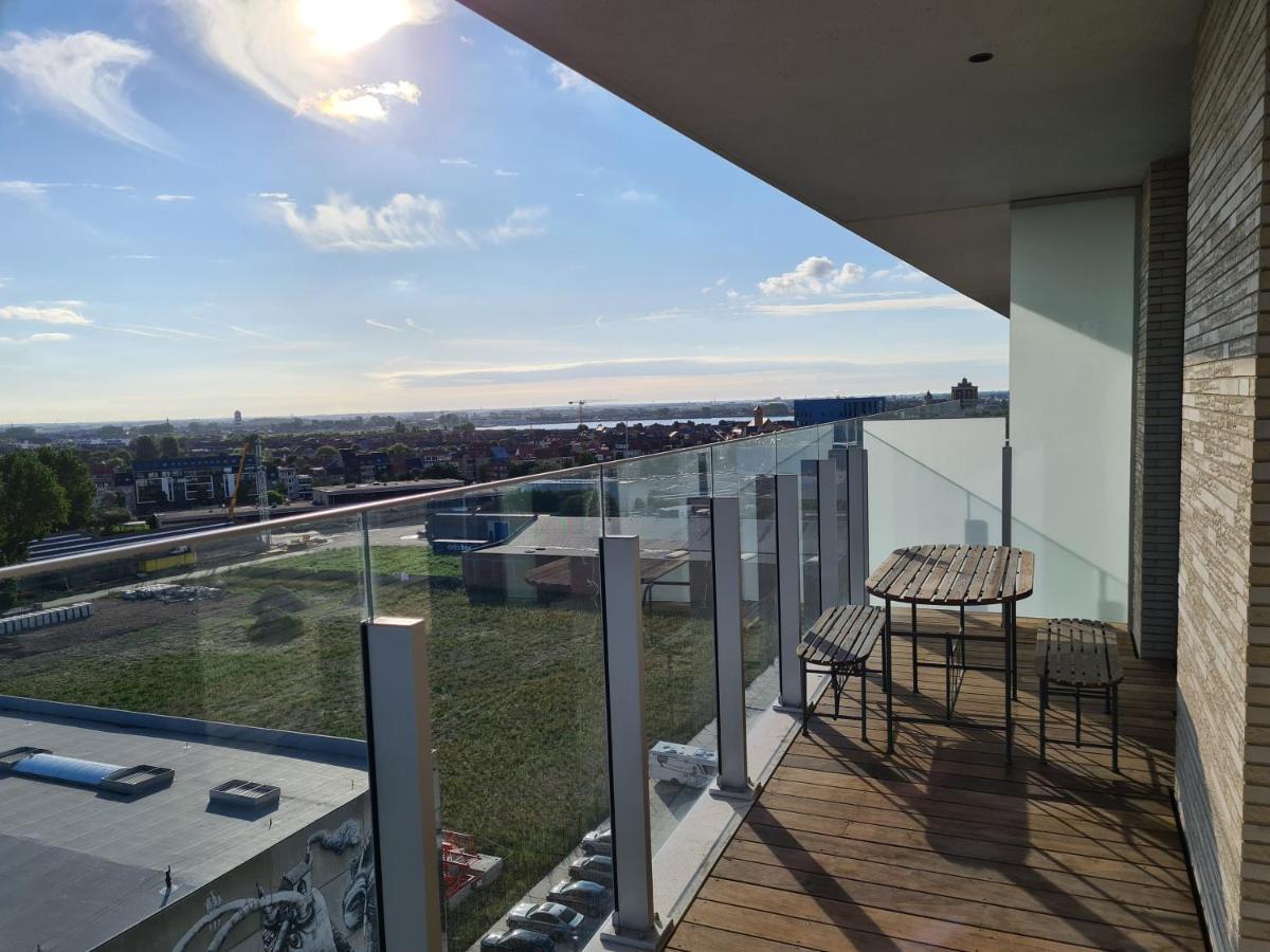 Central Park Tower Sea View Residence With Pool And Gym オステンド エクステリア 写真