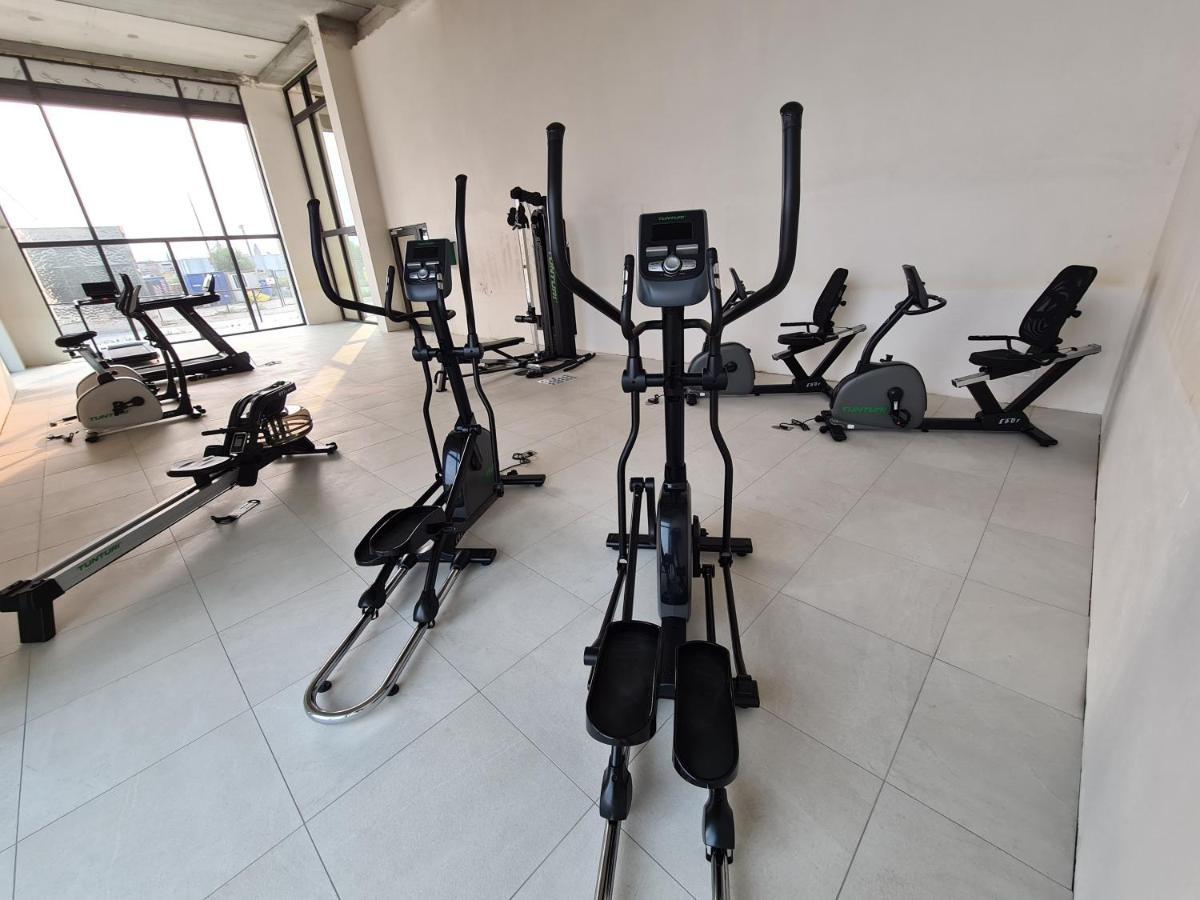 Central Park Tower Sea View Residence With Pool And Gym オステンド エクステリア 写真