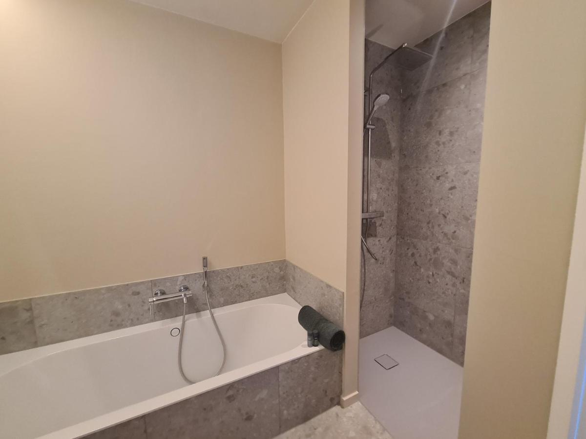 Central Park Tower Sea View Residence With Pool And Gym オステンド エクステリア 写真
