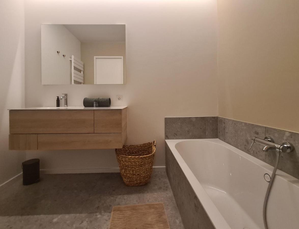 Central Park Tower Sea View Residence With Pool And Gym オステンド エクステリア 写真